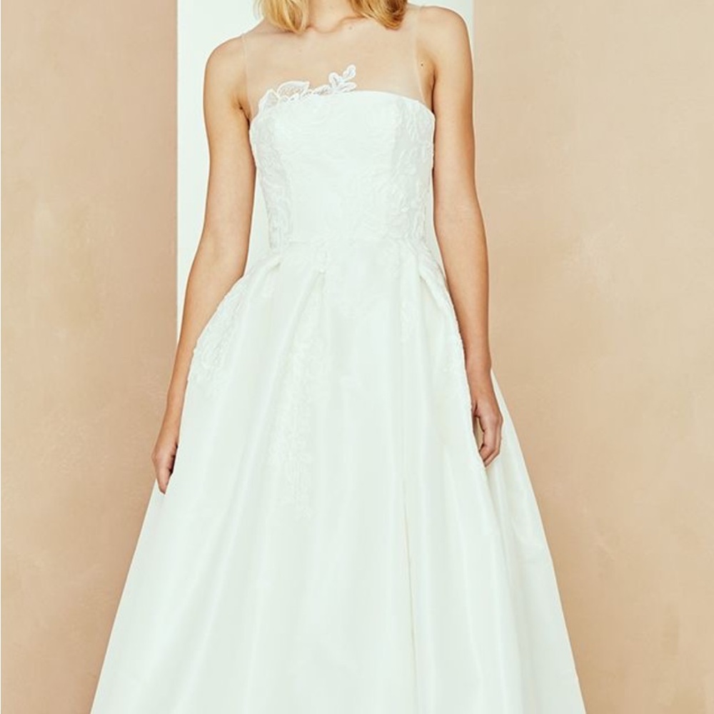 Nouvelle Amsale Wedding Dress; Style - Bennet